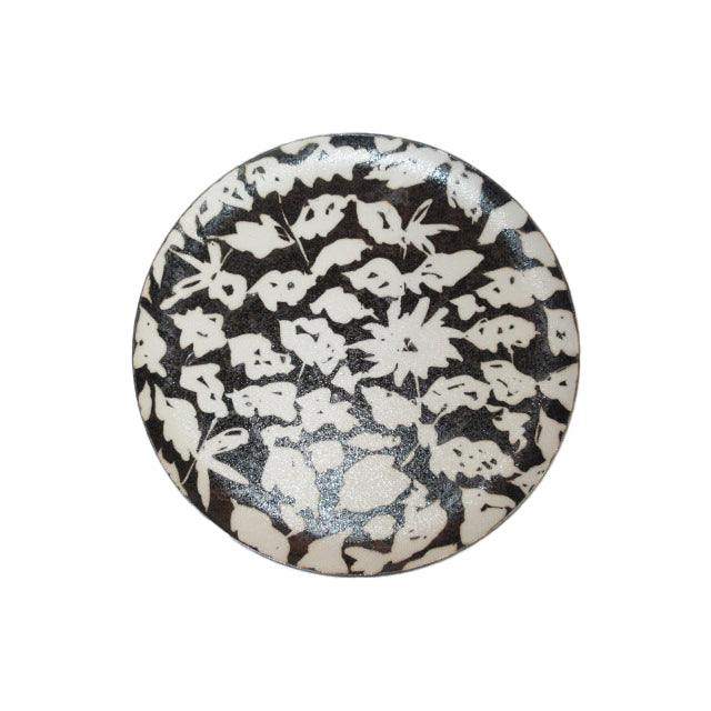 Black and White Cutout Grass Flower Smooth 30cm Plate / 黒白抜草花スムース30cmプレート
