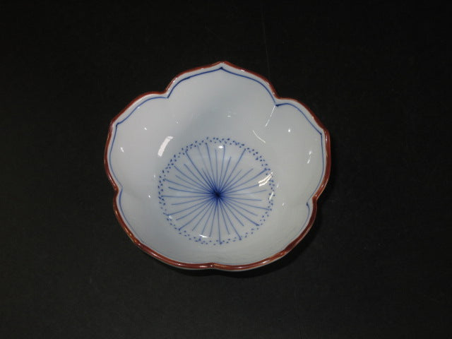 Sometsuke Kikyō-fuchi Kikyō-gata Kobachi 染付桔梗渕桔梗型小鉢