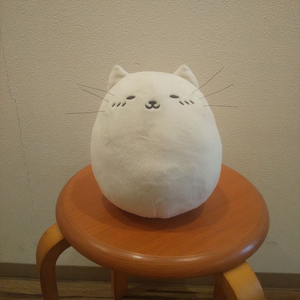 “Honkun’s Cat” stuffed toy