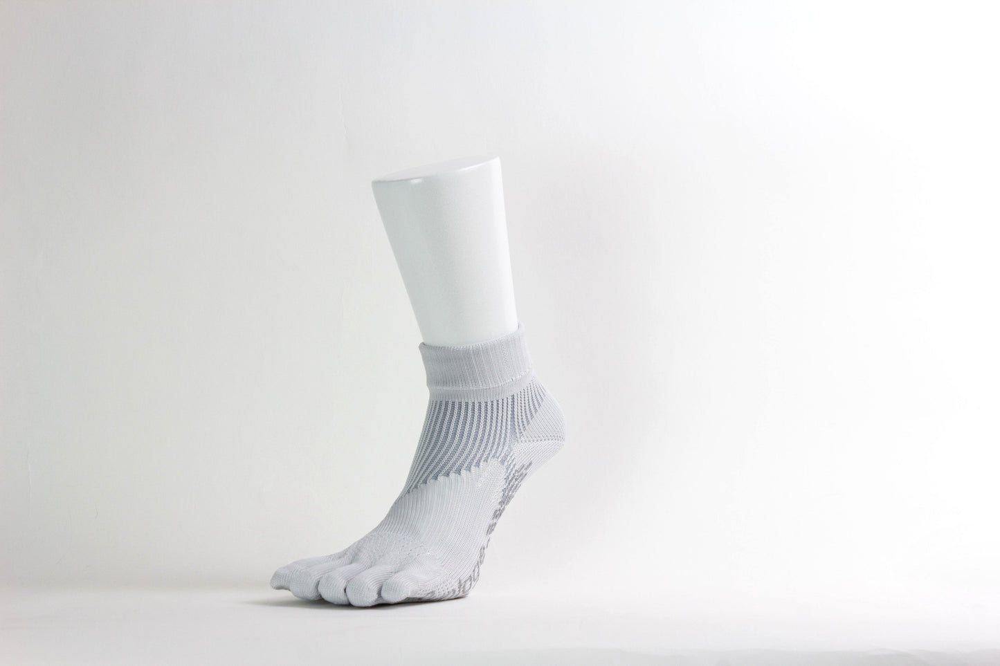 Athlete Round PRO 5-Toe Golf Socks - Short Length