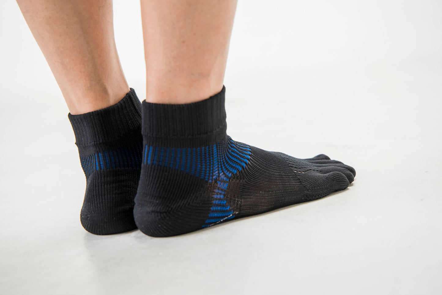 Athlete Round PRO 5-Toe Golf Socks - Short Length