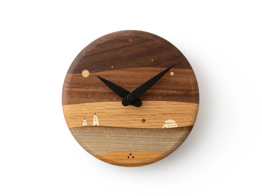 Bringing Japanese Craftsmanship into Everyday Life: The Charm of Wooden Clocks and Miniature Tea Sets