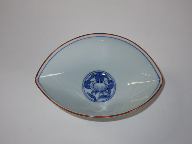 Prospective Peony Umbrella-shaped Small Bowl / 見込牡丹傘型小鉢